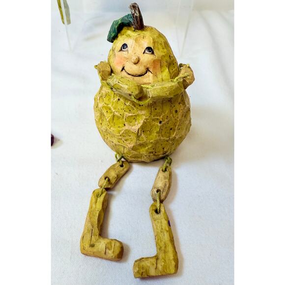 Vintage Anthropomorphic 6 Fruit Figurines Shelf Sitters - Picture 9 of 9
